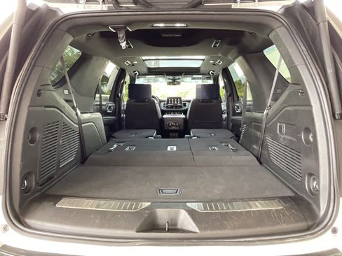 Used 2021 Chevrolet Tahoe Z71 w/ Rear Media and Nav Package AWD/4WD image 28