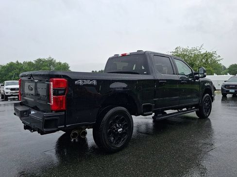 Used 2026 Ford F250 Lariat w/ Black Appearance Package AWD/4WD image 6