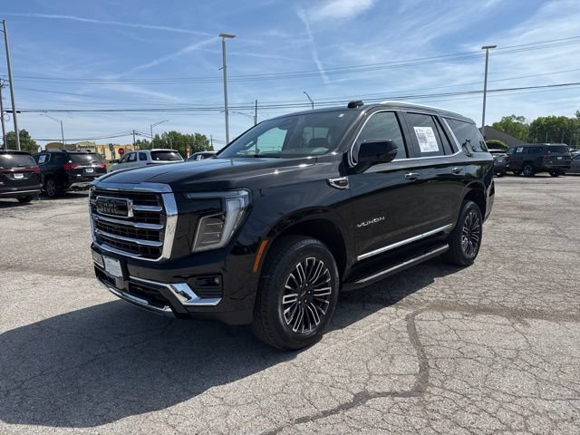 Certified 2025 GMC Yukon Elevation w/ LPO, Elevation Black Package AWD/4WD image 1