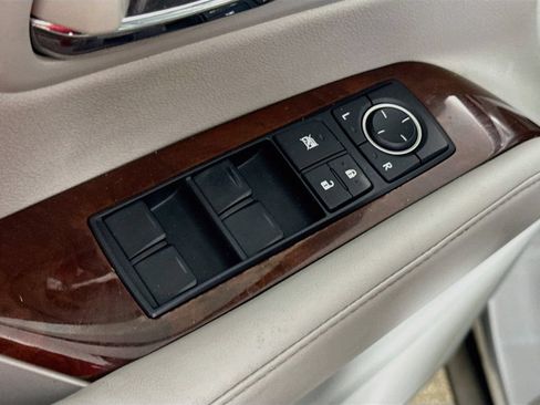 Used 2012 Lexus RX 350 AWD w/ Premium Pkg image 17