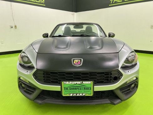 Used 2018 FIAT 124 Spider Abarth w/ Convenience Group RWD image 3