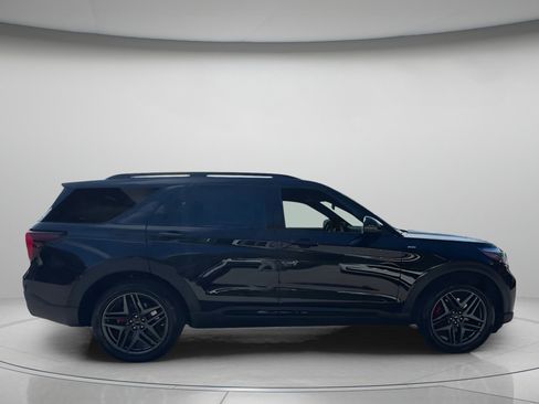 New 2026 Ford Explorer ST-Line w/ ST-Line Street Pack image 35