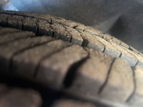 Used 2018 Chevrolet Cruze LT w/ Convenience Package image 15