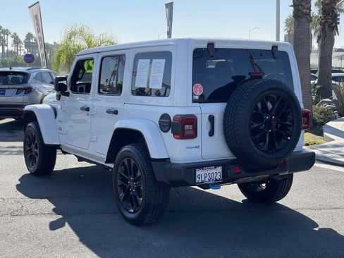 Used 2024 Jeep Wrangler Unlimited Sahara image 5
