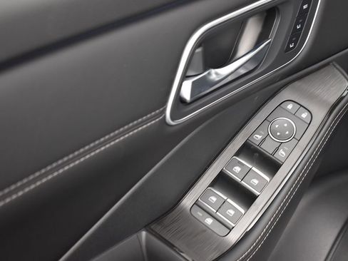 New 2026 Nissan Rogue Platinum w/ Platinum Premium Package image 15