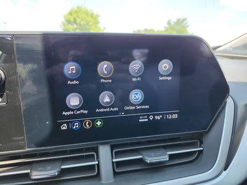 Used 2024 Chevrolet Trax LS w/ LS Convenience Package FWD image 17