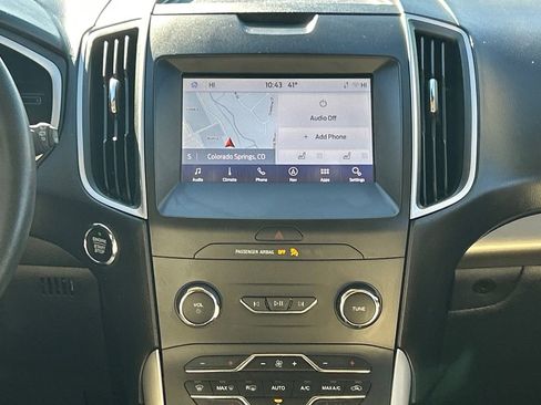 Used 2020 Ford Edge SEL image 19