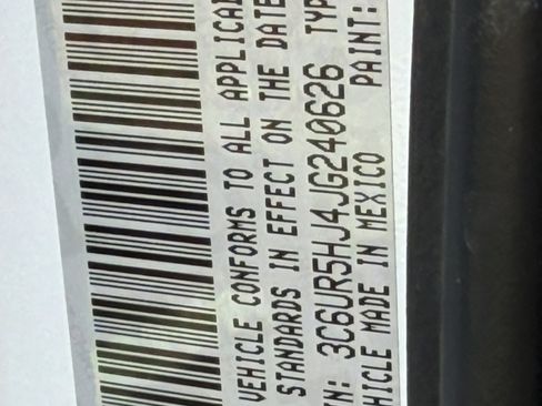 Used 2018 RAM 2500 Tradesman w/ Chrome Appearance Group image 34