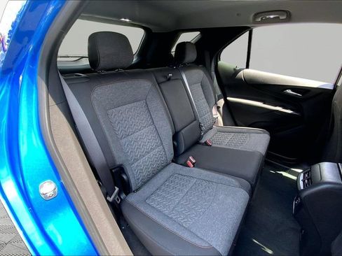 Used 2024 Chevrolet Equinox LT FWD image 17