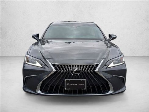 Used 2025 Lexus ES 350 w/ Premium Package image 2