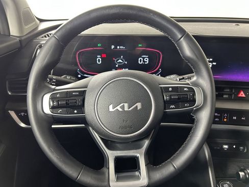 Certified 2024 Kia Sportage EX image 19