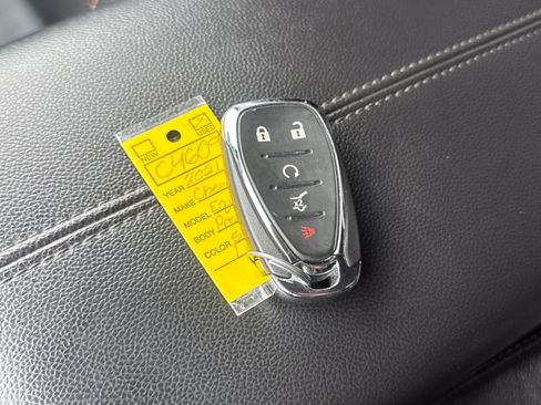 Used 2021 Chevrolet Equinox Premier AWD/4WD image 33