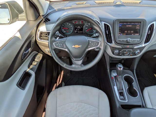 Used 2020 Chevrolet Equinox LS w/ LPO, Floor Liner Package FWD image 17
