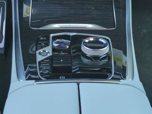 New 2026 BMW X5 M60i w/ Executive Package AWD/4WD image 19