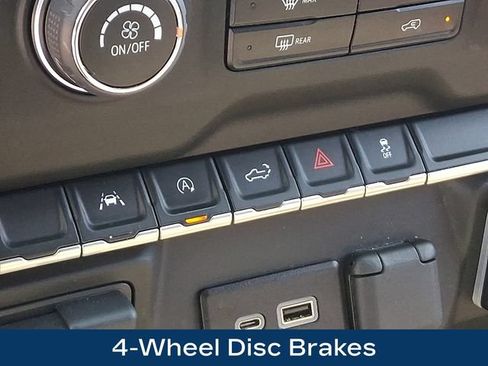 Used 2023 Chevrolet Silverado 1500 Custom AWD/4WD image 14