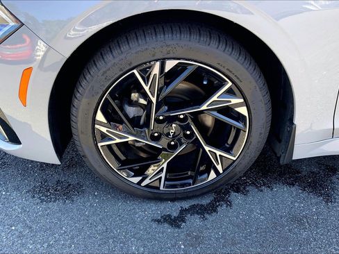 Used 2025 Kia K5 GT-Line AWD/4WD image 11