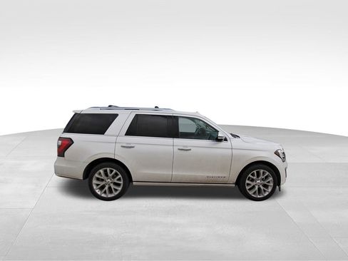 Used 2018 Ford Expedition Platinum image 5