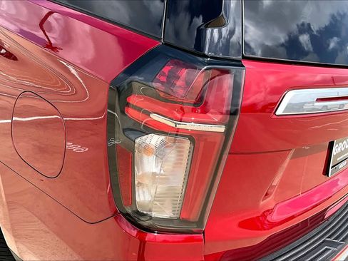 Used 2023 Chevrolet Tahoe High Country w/ LPO, Illumination Package RWD image 29