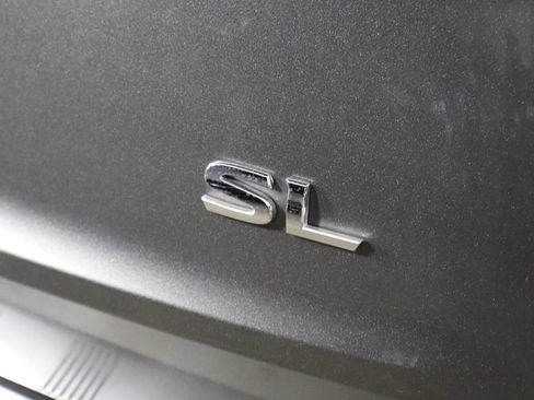Used 2023 Nissan Rogue SL FWD image 45