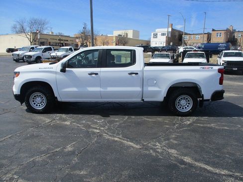 Used 2024 Chevrolet Silverado 1500 W/T w/ WT Fleet Convenience Package AWD/4WD image 8