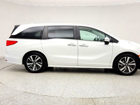 Used 2021 Honda Odyssey Touring image 4