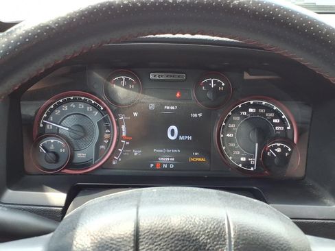 Used 2016 RAM 1500 Rebel AWD/4WD image 19
