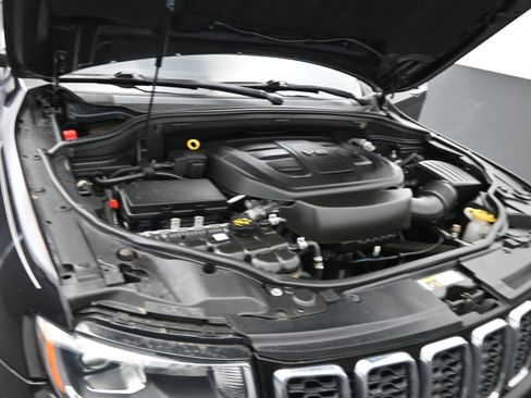 Used 2019 Jeep Grand Cherokee Limited RWD image 21