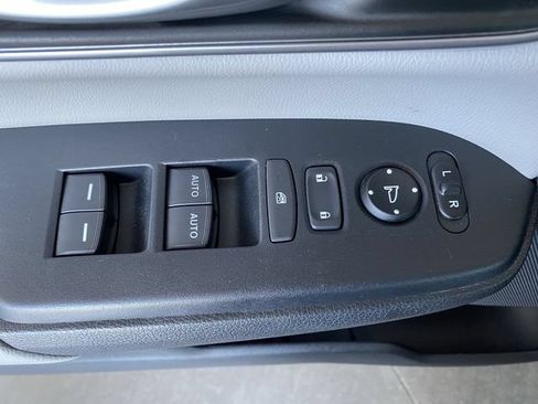 Certified 2020 Honda CR-V Touring image 20