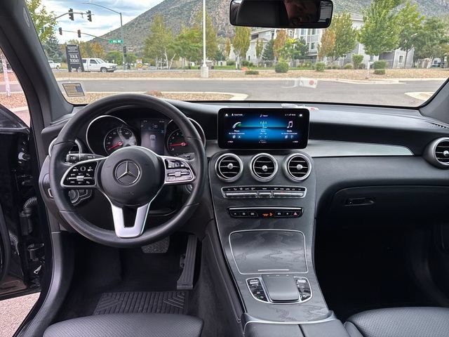 Used 2020 Mercedes-Benz GLC 300 image 16