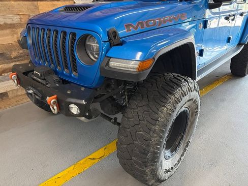 Used 2021 Jeep Gladiator Mojave AWD/4WD image 6