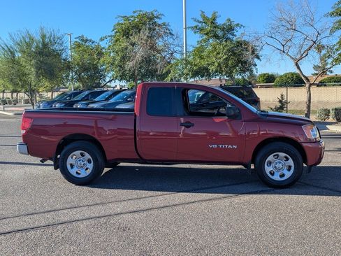 Used 2015 Nissan Titan S image 7