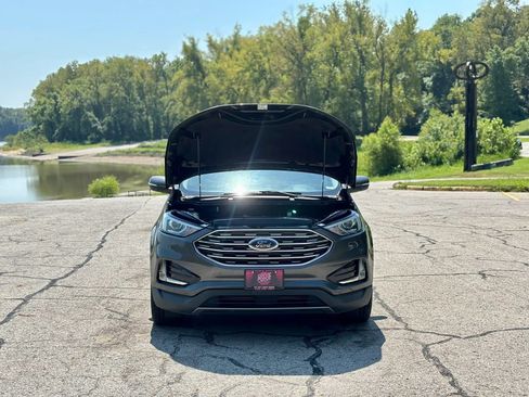 Used 2019 Ford Edge Titanium FWD image 13