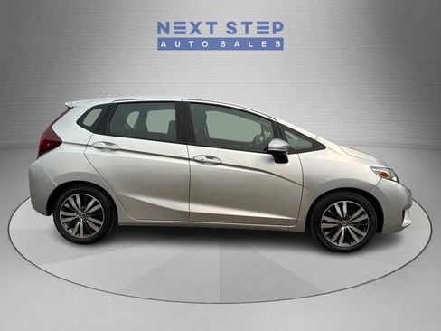 Used 2015 Honda Fit EX image 9