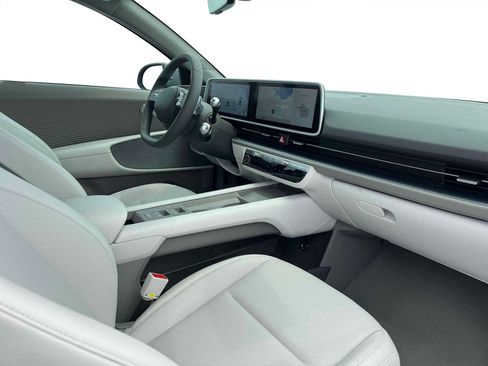 New 2024 Hyundai Ioniq 6 SEL image 15