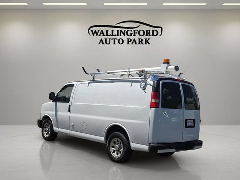 Used 2012 Chevrolet Express 1500 RWD image 6