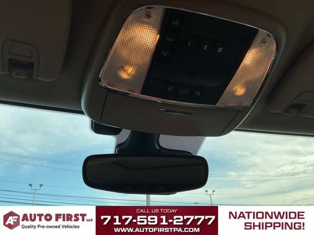 Used 2018 Jeep Grand Cherokee Limited AWD/4WD image 28