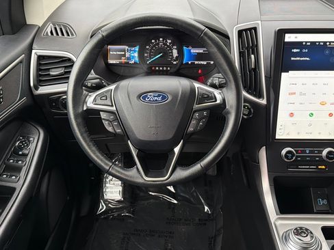 Used 2024 Ford Edge SEL image 14