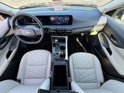 New 2026 Nissan Sentra SL FWD image 16