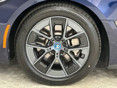 Certified 2023 BMW i4 eDrive40 RWD image 12