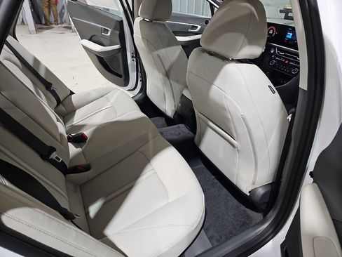 New 2026 Hyundai Sonata SEL AWD/4WD image 11