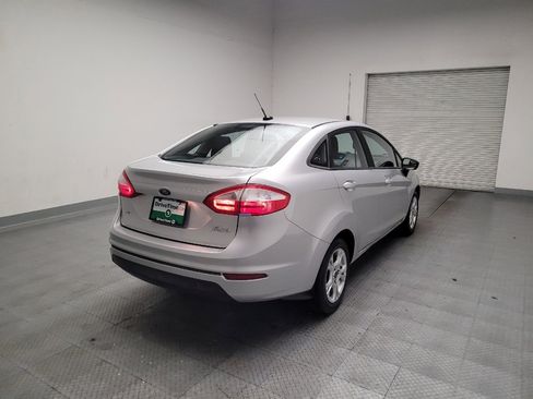 Used 2016 Ford Fiesta SE FWD image 9