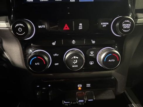 Used 2024 RAM 2500 Big Horn image 15