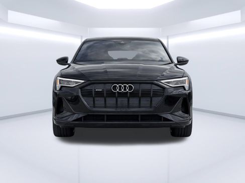 Used 2022 Audi e-tron Prestige AWD/4WD image 5