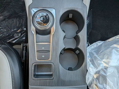 New 2026 Ford Escape SE image 16