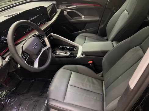 New 2025 Audi Q5 Premium Plus image 4