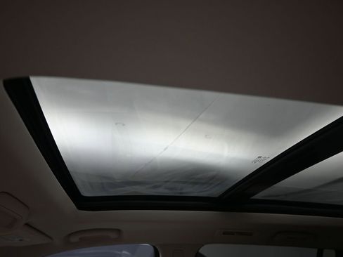 Used 2021 Cadillac XT6 Premium Luxury image 19