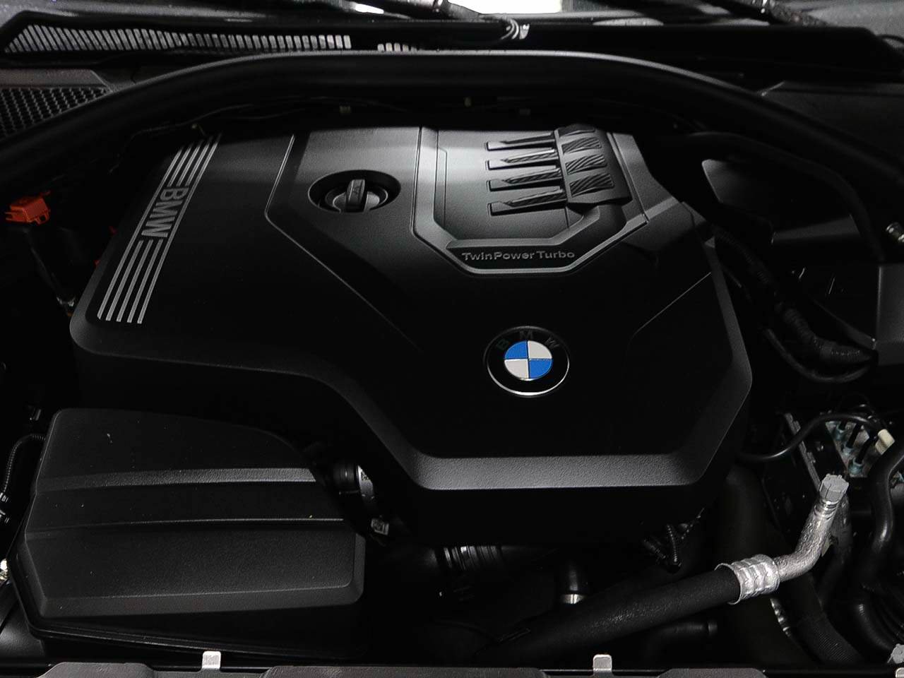 Used 2023 BMW 330i Sedan w/ Premium Package RWD image 15