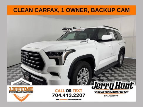 Used 2025 Toyota Sequoia SR5 AWD/4WD image 1