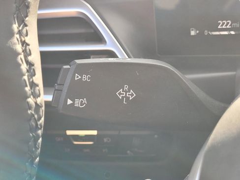 Used 2025 BMW 230i Coupe w/ Premium Package image 29