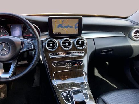 Used 2015 Mercedes-Benz C 300 Sedan w/ Multimedia Package image 7